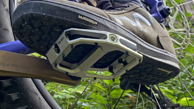 All-new Canyon MTB Flat Pedals, Serious Grip on 2 Platform Sizes: Ridden & Reviewed